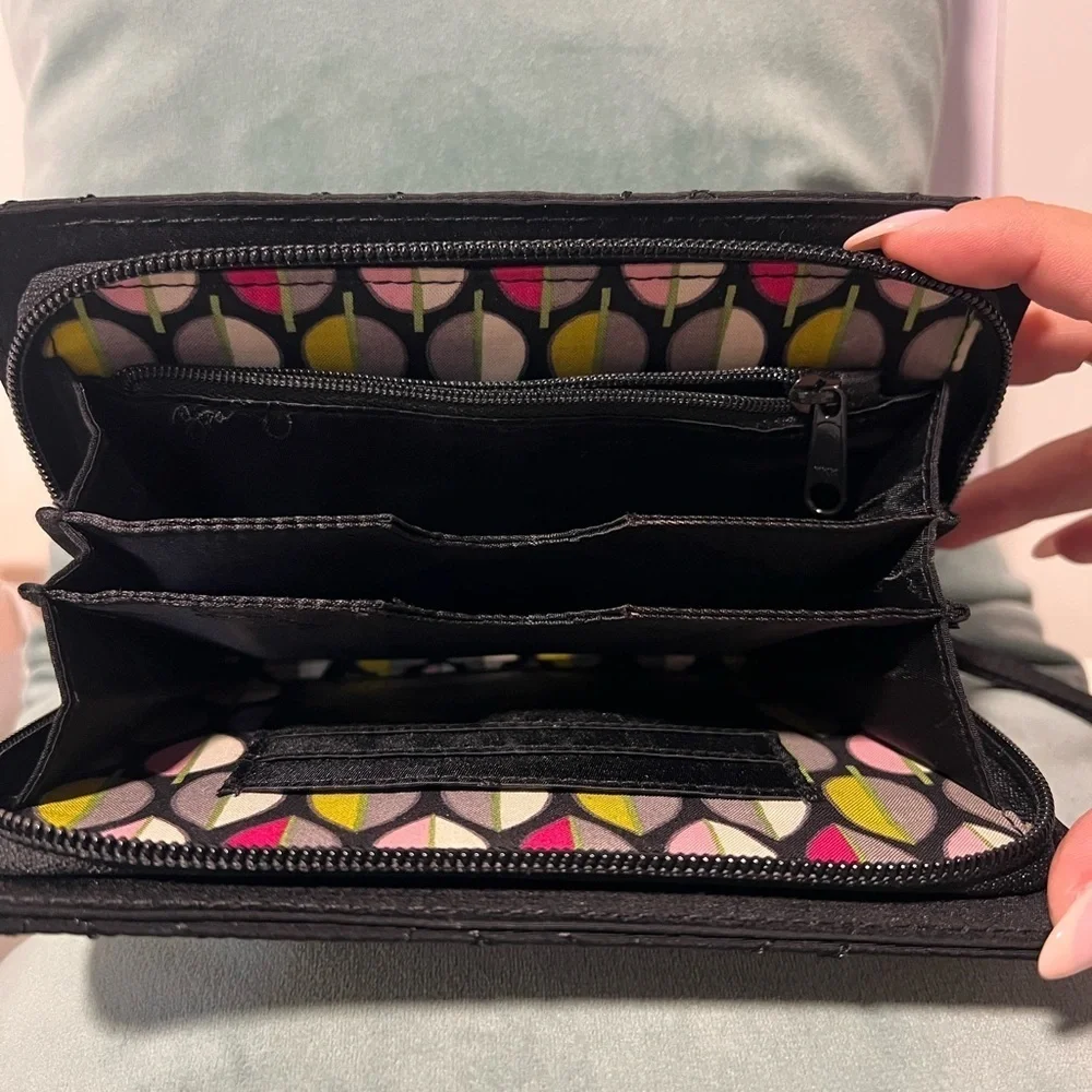 Vera Bradley Black Quilted Wristlet